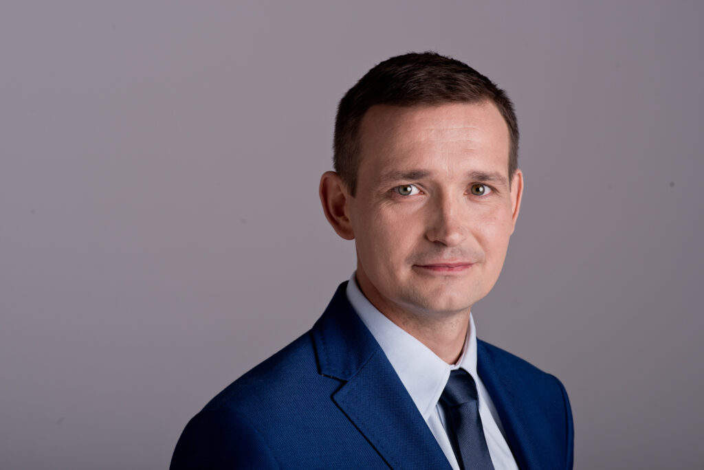Miejsca użyteczności publicznej powinny być dostosowane do potrzeb osób poruszających się na wózkach