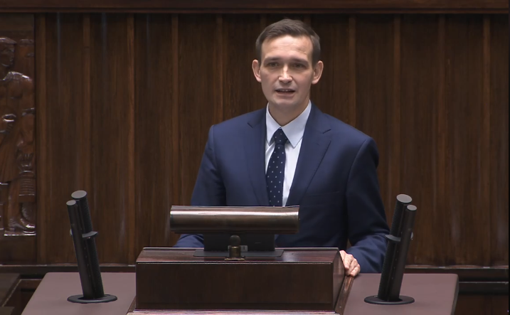 Co się dzieje z pieniędzmi w spółkach z udziałem Skarbu Państwa?