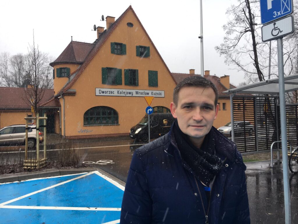 Potrzebne jest przejście dla pieszych przy Dworcu Kolejowym Wrocław Kuźniki