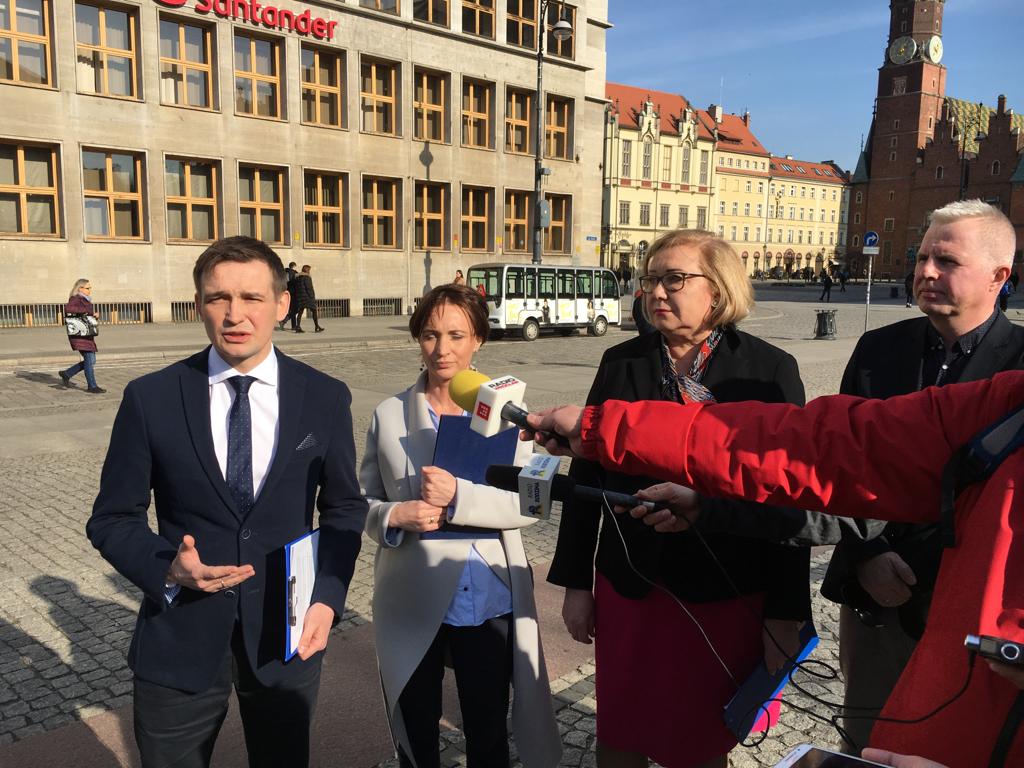 Konieczne jest poszerzenie Autostrady A4! Apeluję do Rządu PiS- nie czekajcie na paraliż Dolnego Śląska!