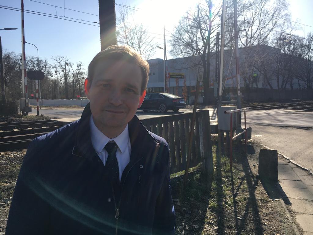 Przystanek kolejowy na ulicy Czajowskiego we Wrocławiu jako kolejny przystanek Wrocławskiej Kolei Aglomeracyjnej