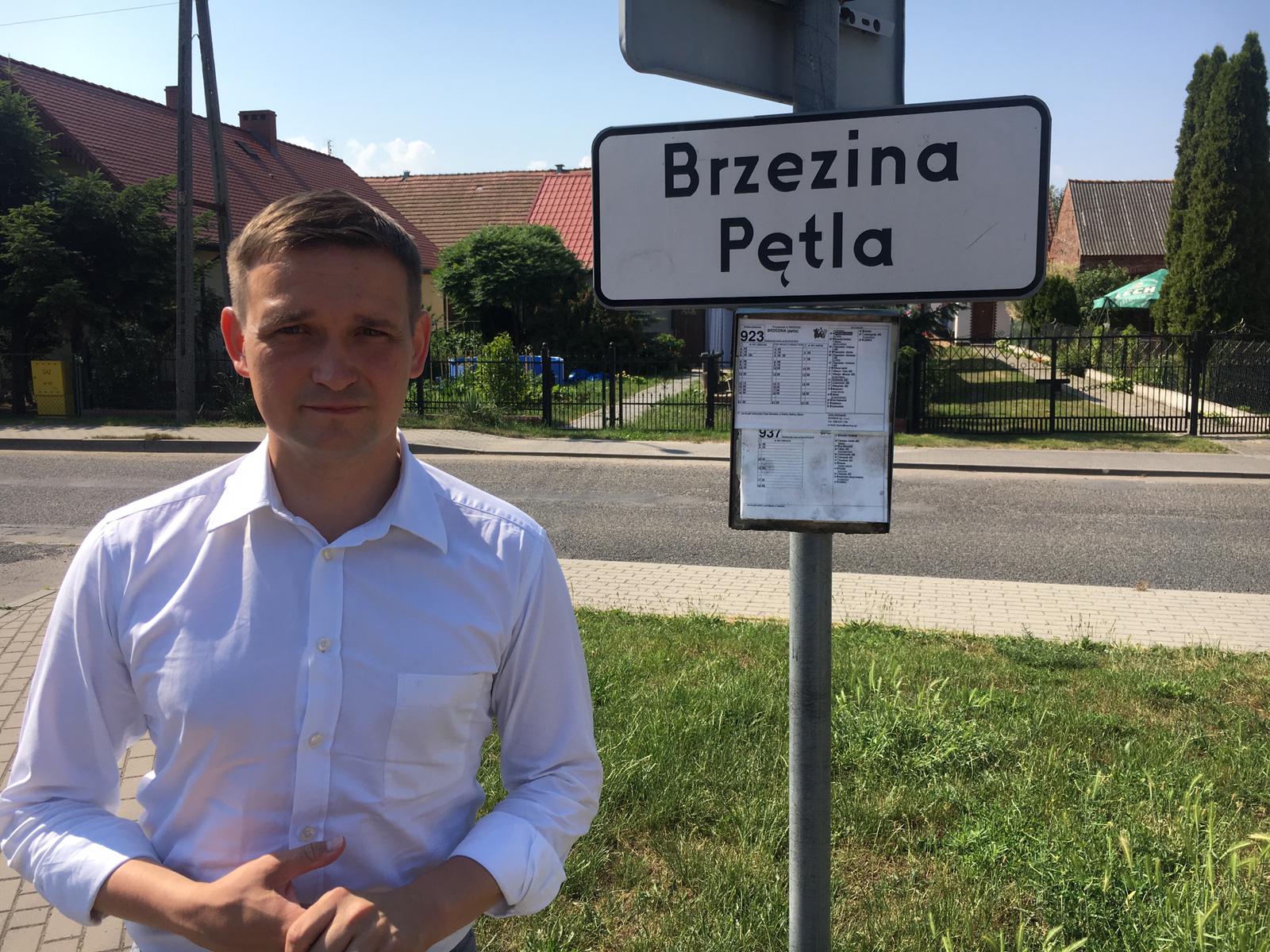 Czy trasa podmiejskiej linii autobusowej nr 923 faktycznie zostanie zmieniona?
