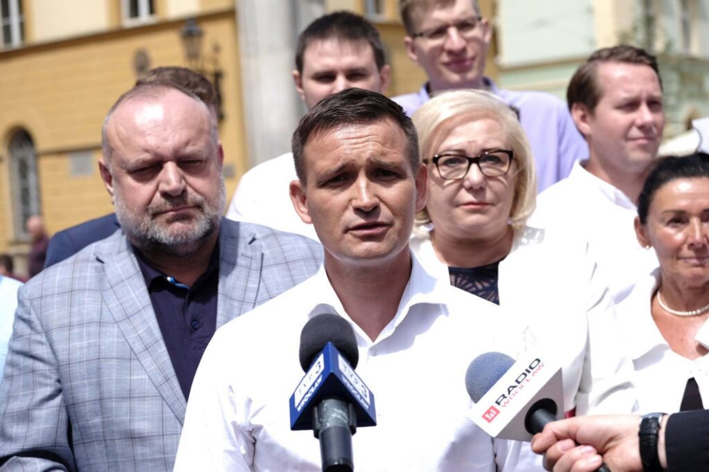 Co z fakturą w aptece?