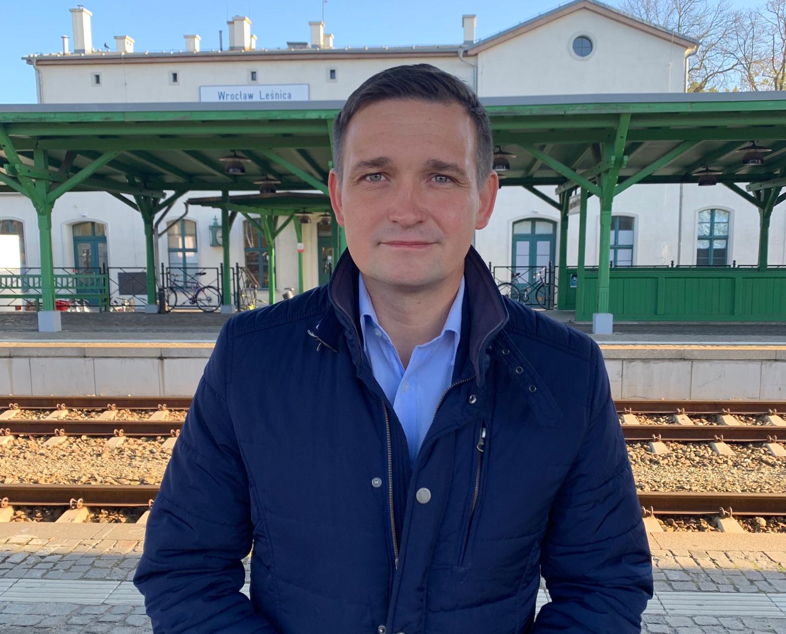 Czy na dworcu kolejowym „Wrocław Leśnica” zostanie naprawione nagłośnienie?