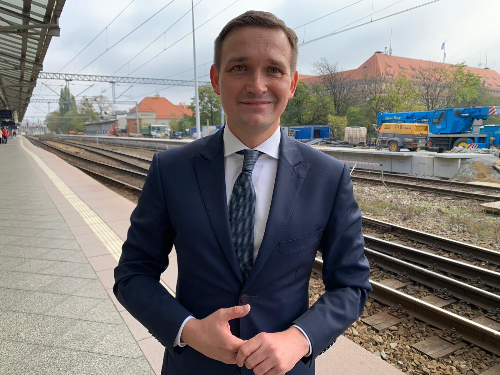 Czy prace na Dworcu Kolejowym Wrocław Główny zostaną zakończone w terminie?